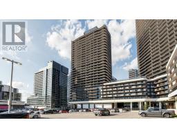 2109 - 75 BILLES HEIGHTS, Toronto, Ontario