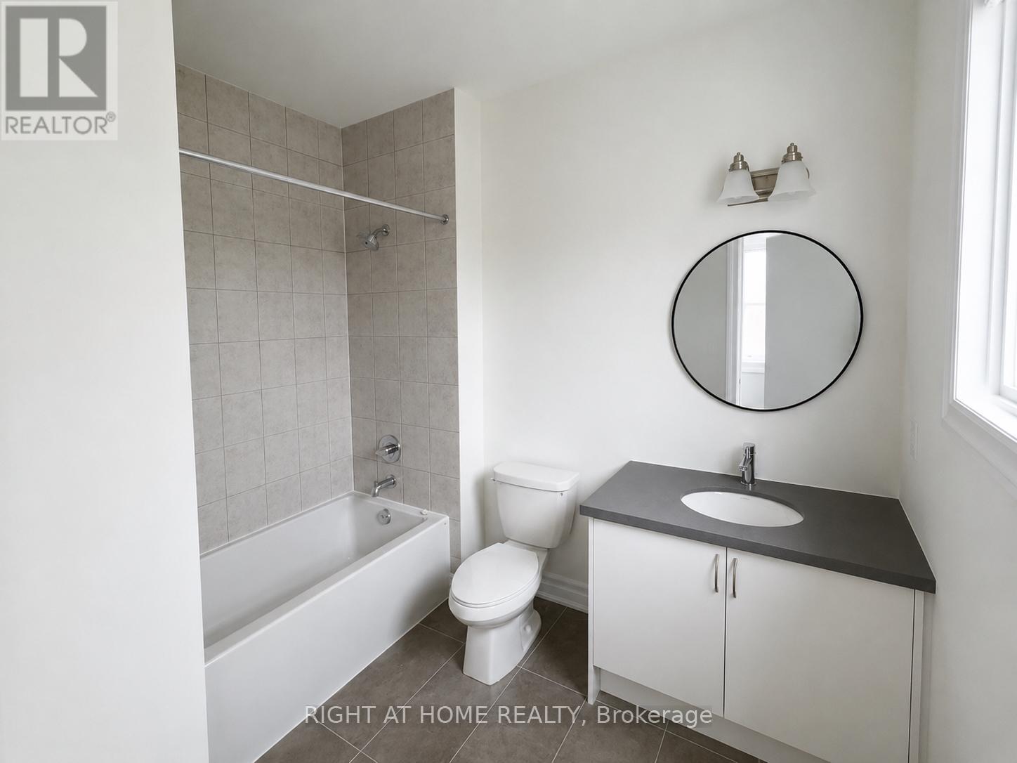 2127 Binbrook Drive, Oshawa, Ontario  L1L 0W6 - Photo 50 - E13167776