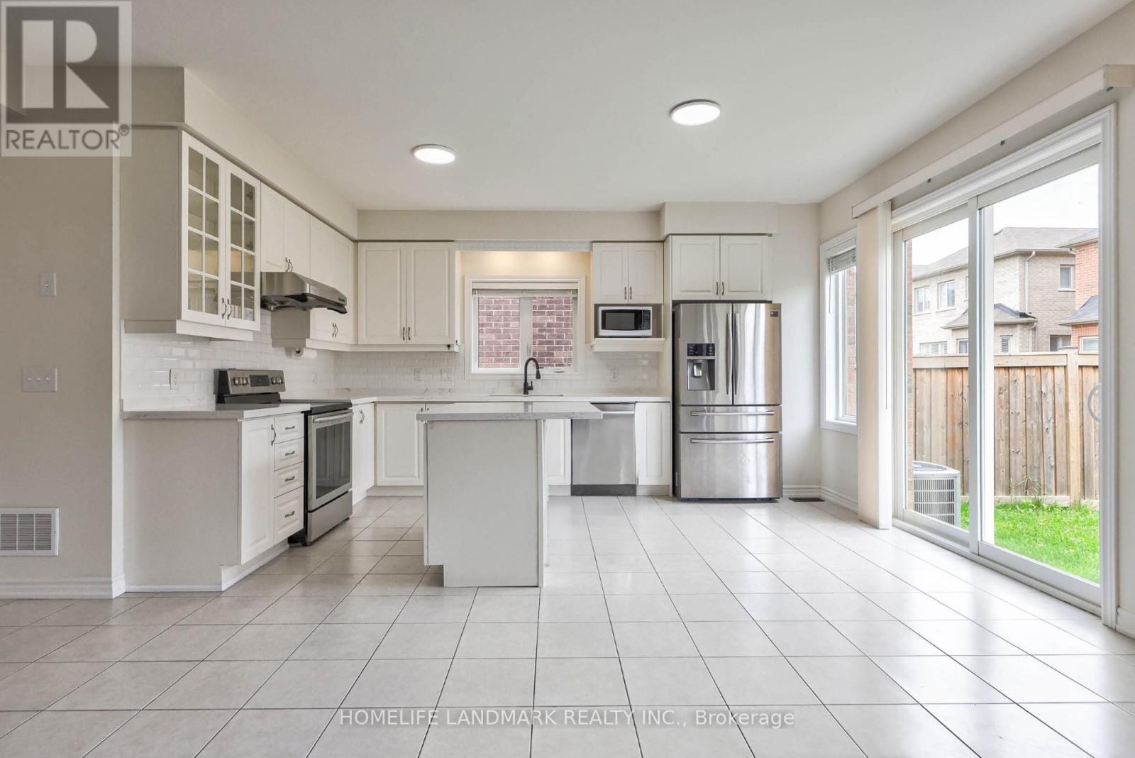 99 Colville Place, Milton, Ontario  L9E 7K6 - Photo 11 - W13167658