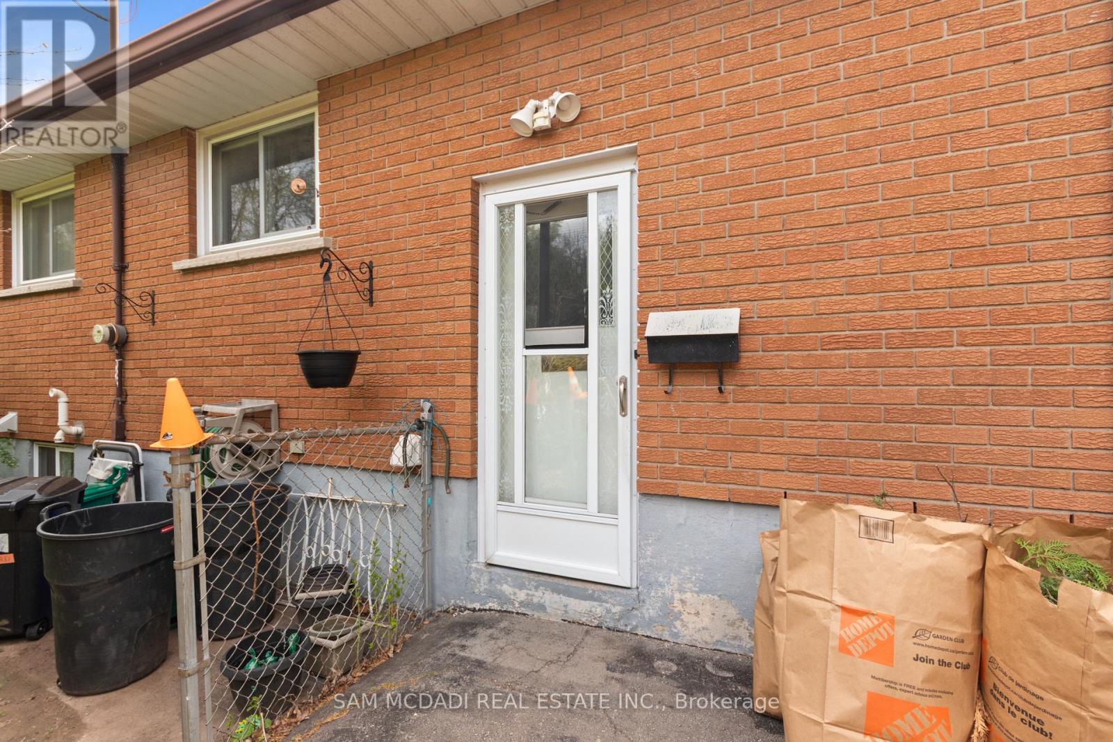 Upper - 3456 Rexway Drive, Burlington, Ontario L7N 2L6 - Photo 13 - W13167784