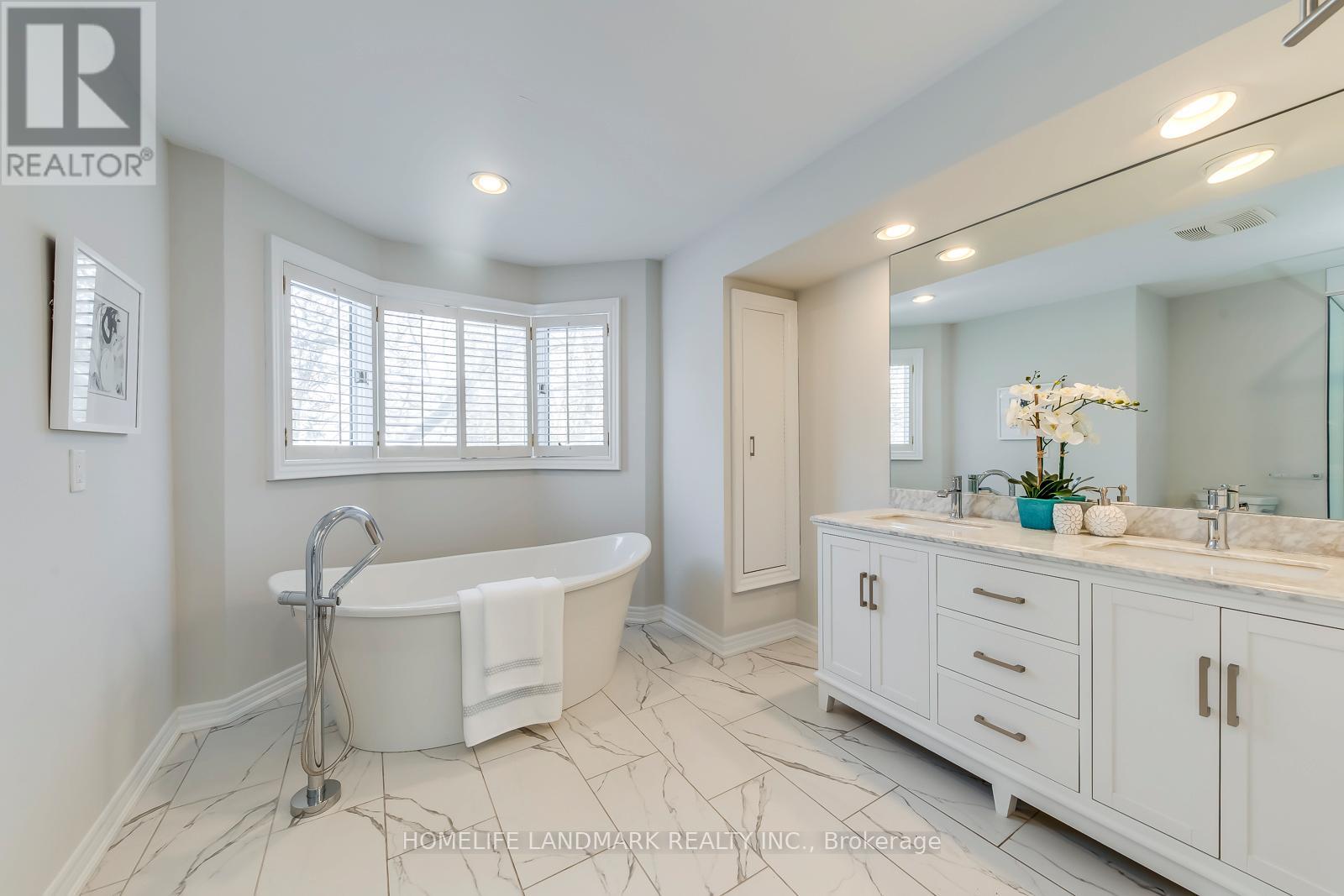 427 Cairncroft Road, Oakville, Ontario  L6V 4N1 - Photo 35 - W12723170
