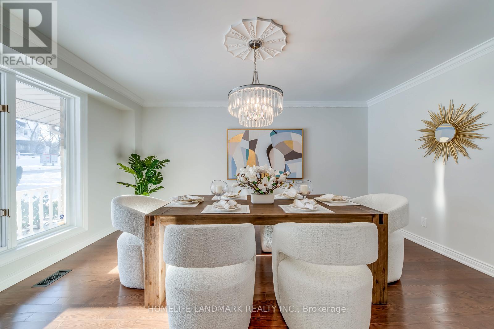 427 Cairncroft Road, Oakville, Ontario  L6V 4N1 - Photo 9 - W12723170