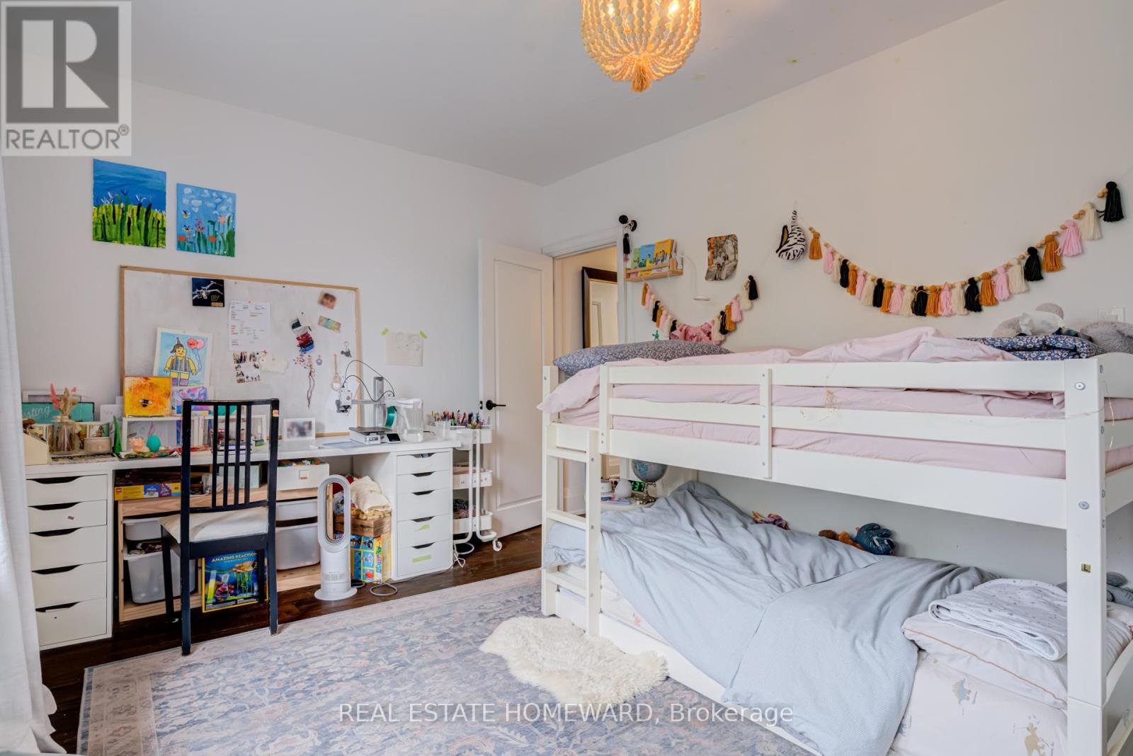 21 Sandford Avenue, Toronto, Ontario  M4L 2E6 - Photo 13 - E13167742