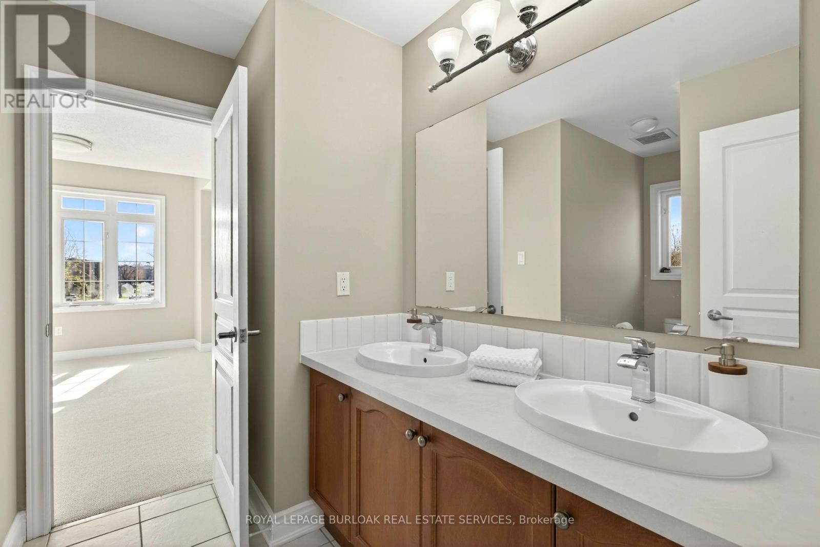 283 Turning Leaf Road, Oakville, Ontario  L6L 6V5 - Photo 41 - W13042262