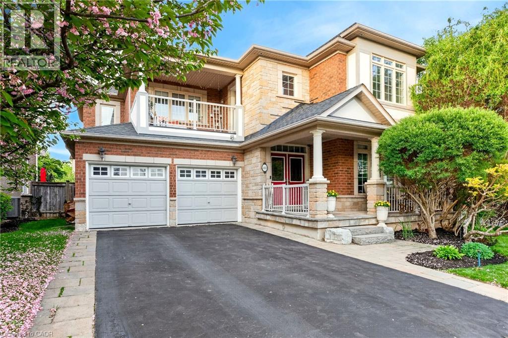 283 TURNING LEAF Road, Oakville, Ontario