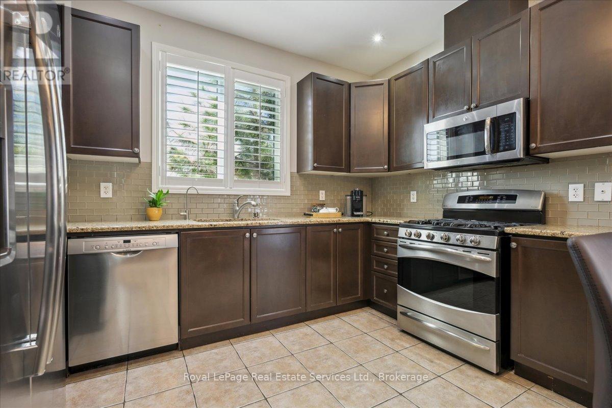 4737 Deforest Crescent, Burlington, Ontario  L7M 0K1 - Photo 19 - W13167812