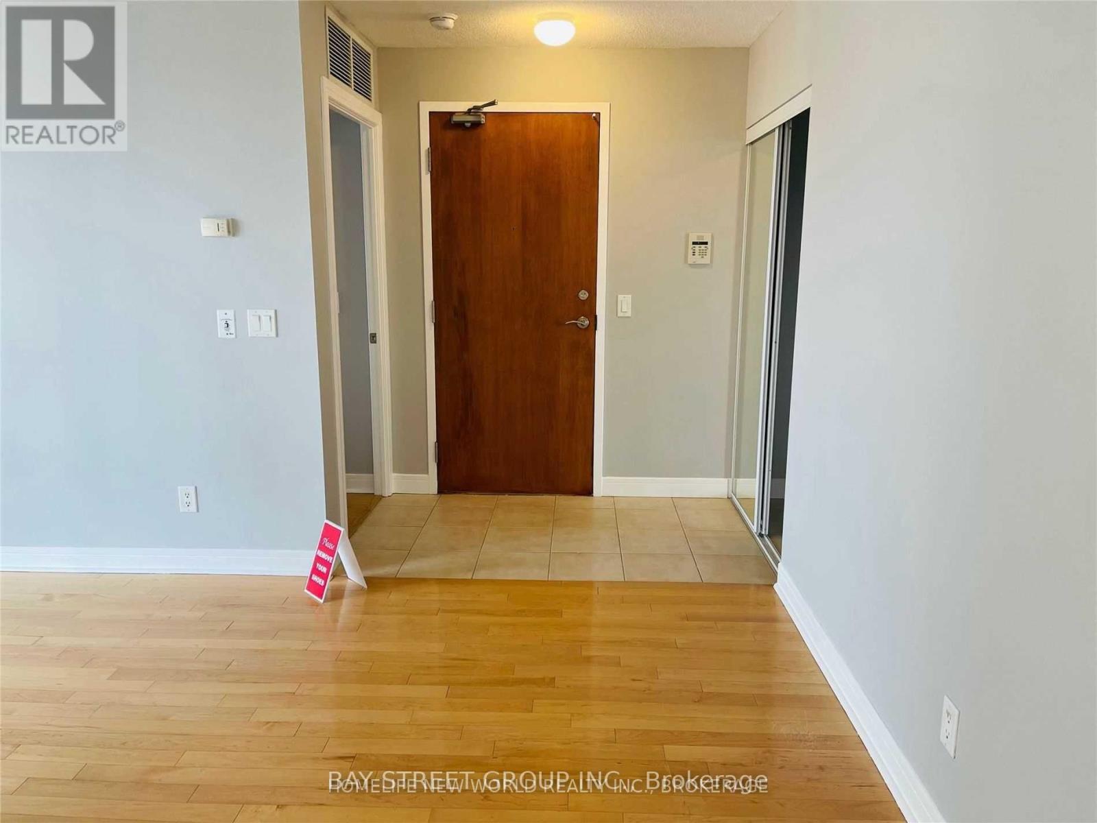 2510 - 31 Bales Avenue, Toronto, Ontario  M2N 7L6 - Photo 2 - C13167808