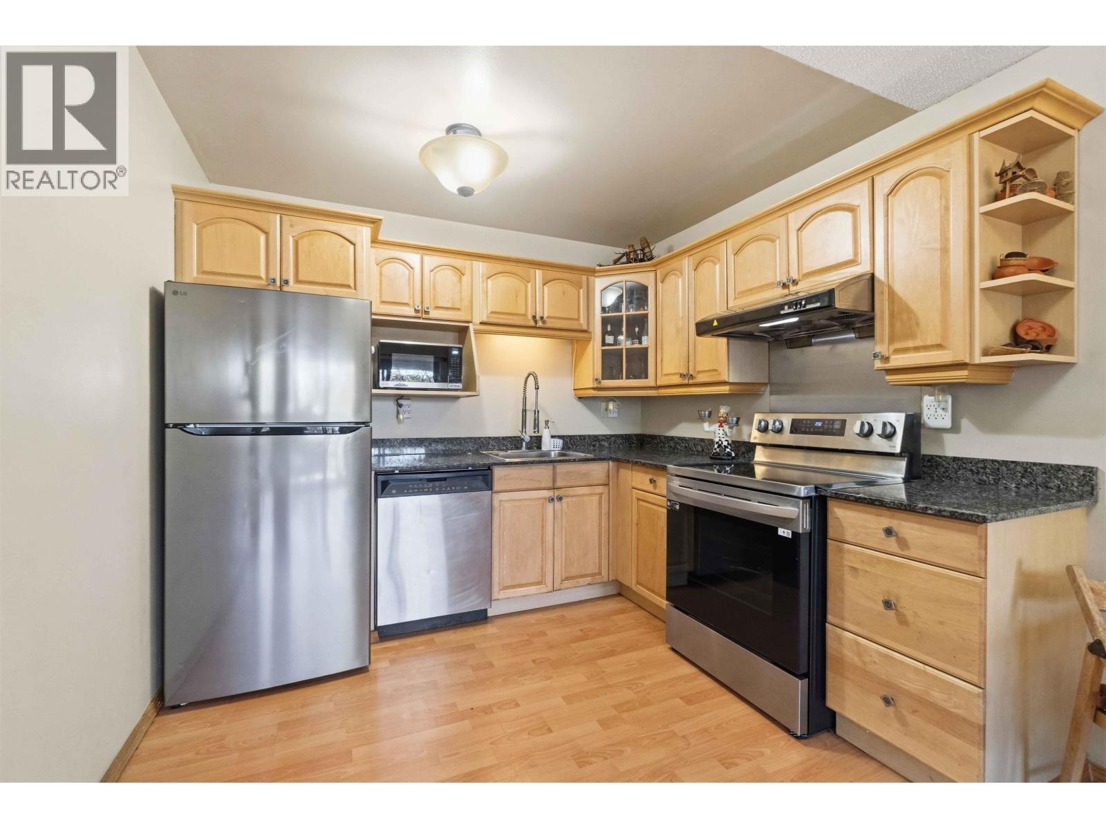 402 2920 Ash Street, Vancouver, British Columbia  V5Z 4A6 - Photo 5 - R3127079