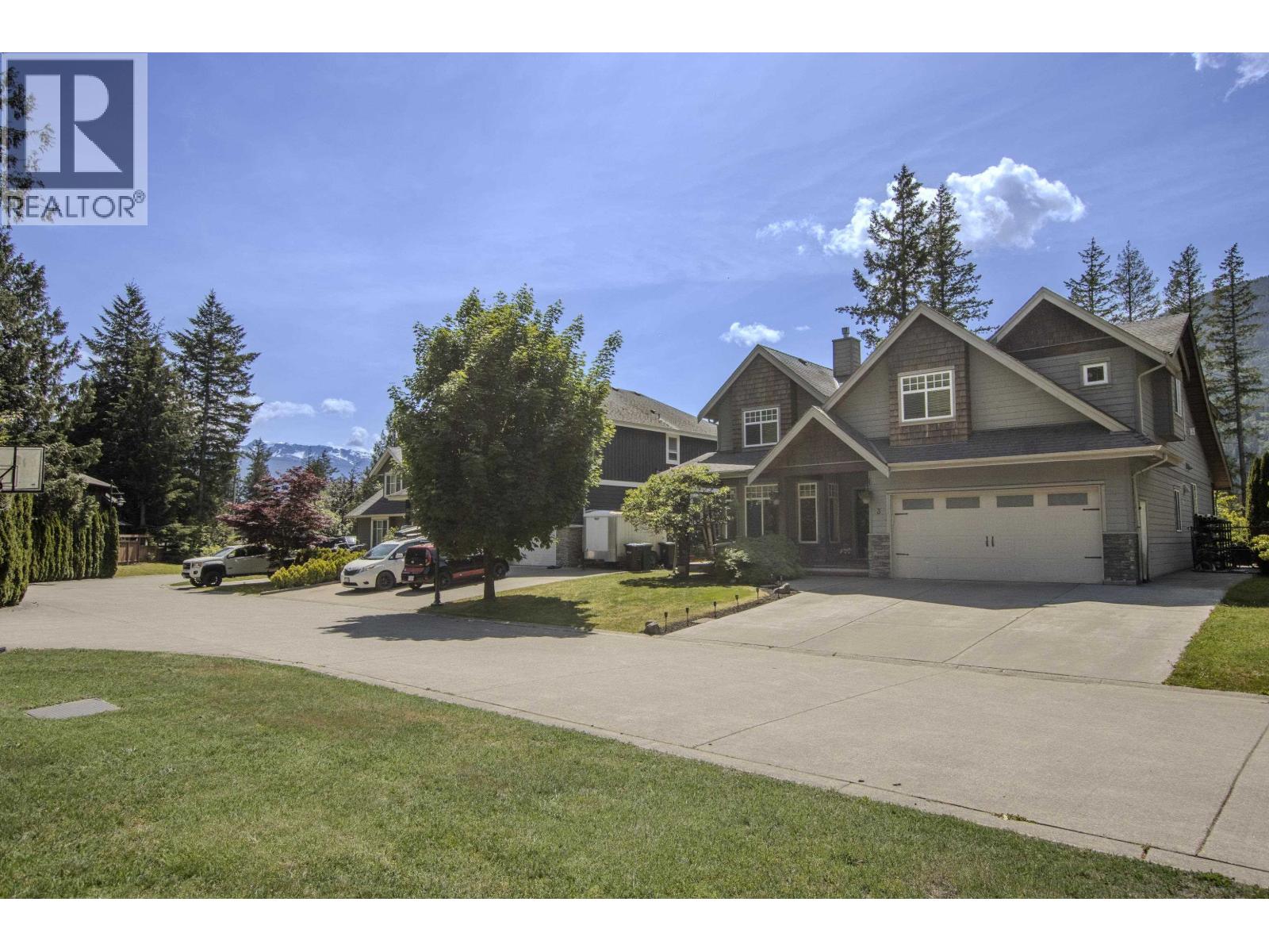 3 1355 Depot Road, Squamish, British Columbia  V0N 1H0 - Photo 3 - R3126721