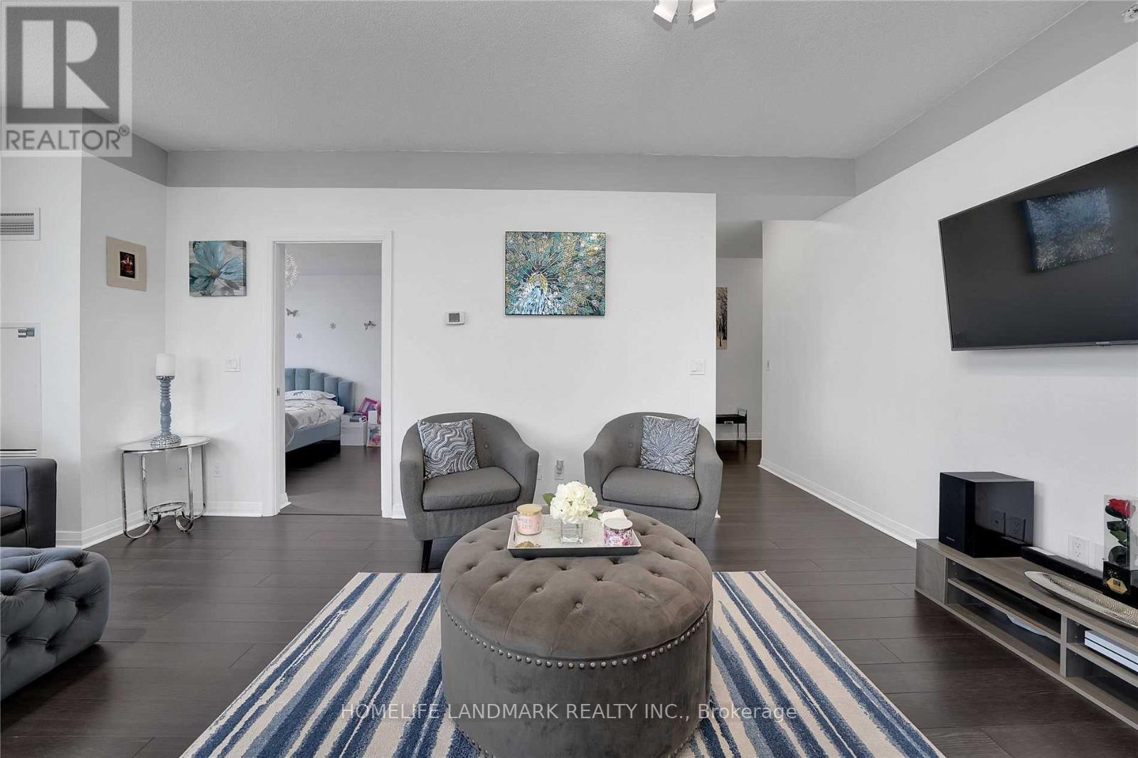 507 - 75 Eglinton Avenue W, Mississauga, Ontario  L5R 0E5 - Photo 3 - W13167800