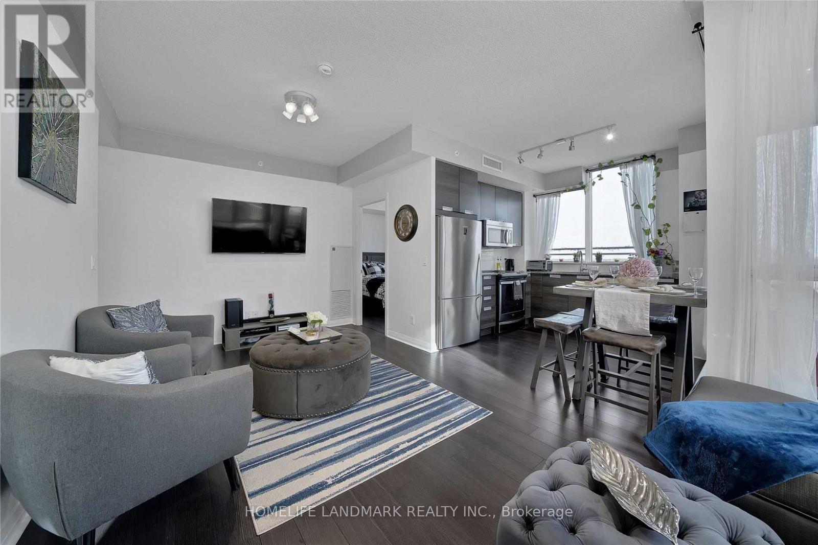 507 - 75 Eglinton Avenue W, Mississauga, Ontario  L5R 0E5 - Photo 4 - W13167800