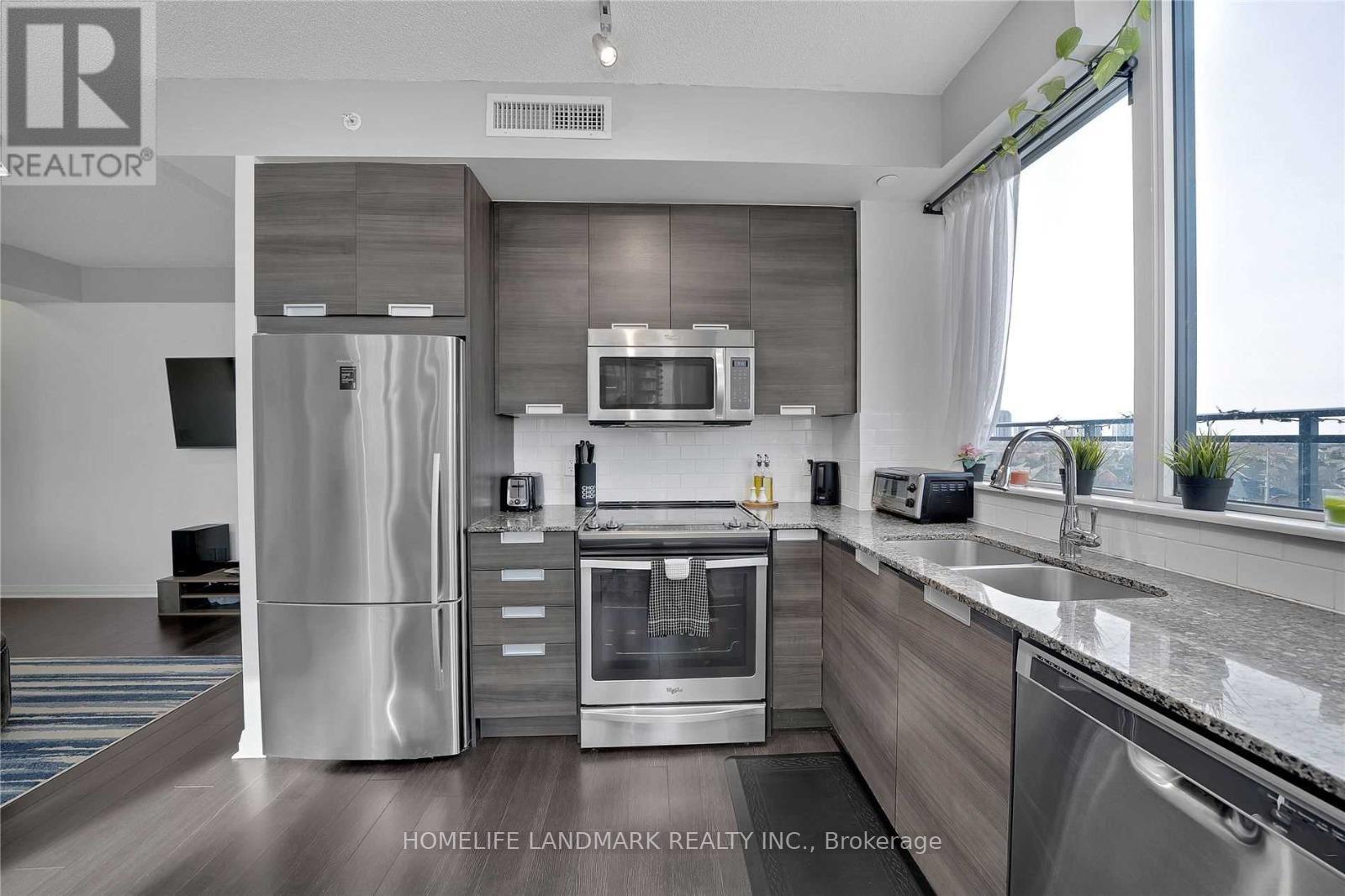 507 - 75 Eglinton Avenue W, Mississauga, Ontario  L5R 0E5 - Photo 8 - W13167800