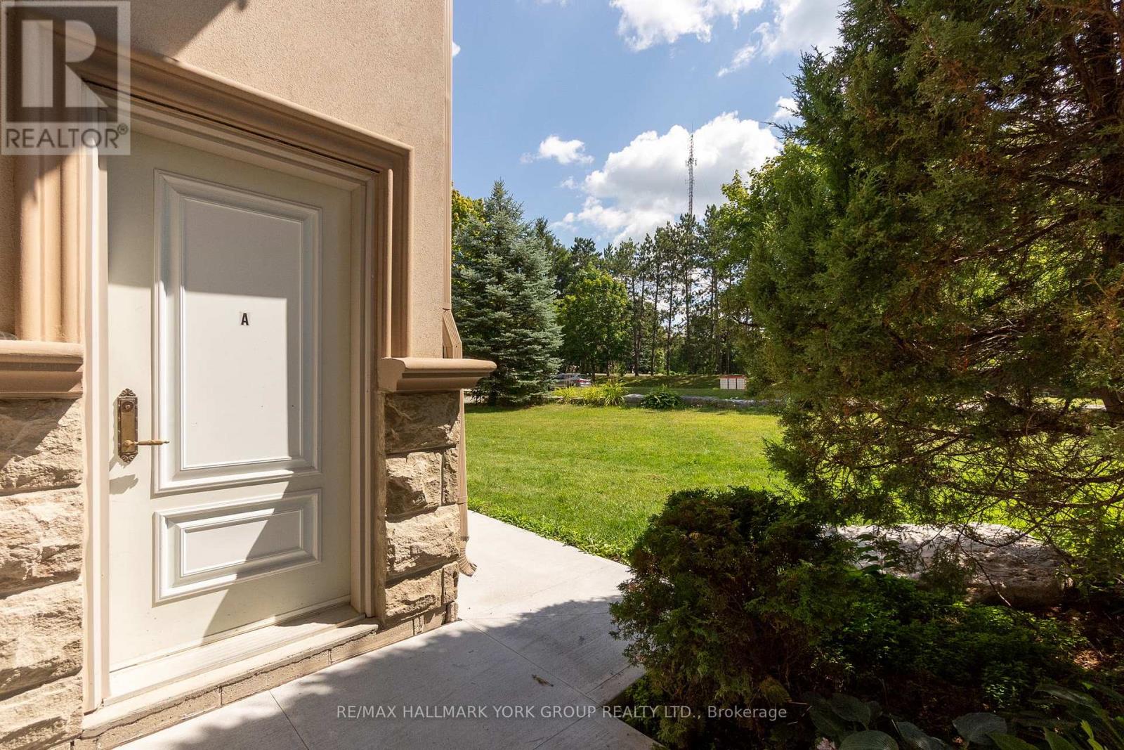 2 Kingswood Drive, King, Ontario  L7B 1K8 - Photo 33 - N13083308