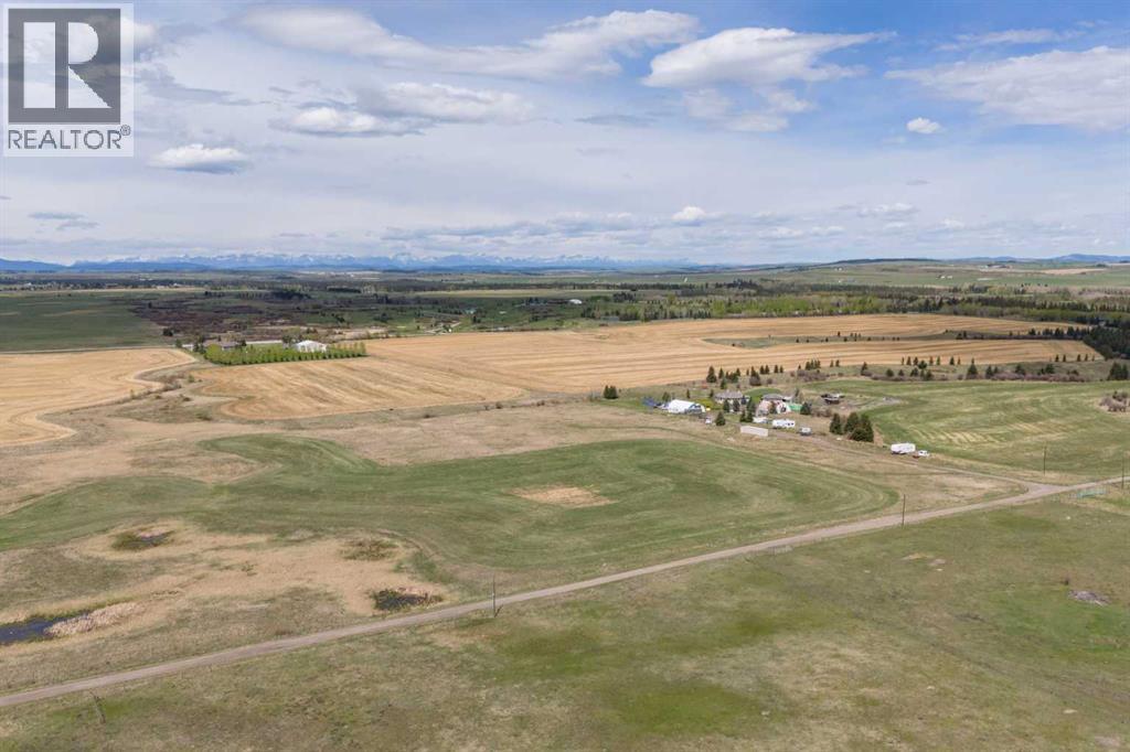 33333 Township Road 241, Rural Rocky View County, Alberta  T3Z 2Y6 - Photo 10 - A2287497