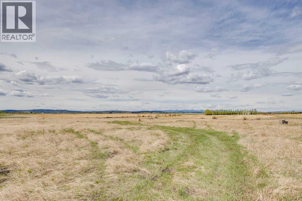 33333 Township Road 241, Rural Rocky View County, Alberta  T3Z 2Y6 - Photo 15 - A2287497