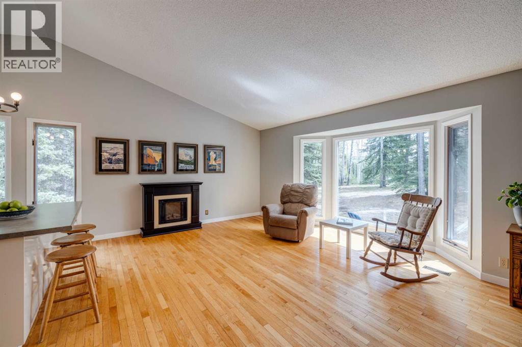 41 Elk Valley Crescent, Bragg Creek, Alberta  T0L 0K0 - Photo 13 - A2310614