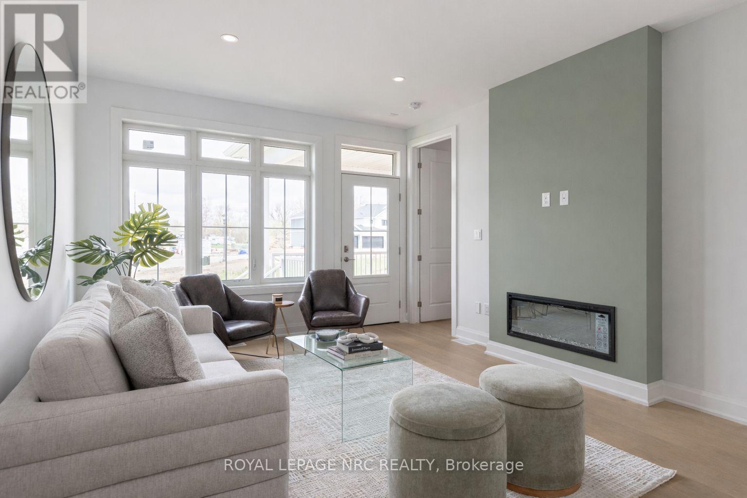 70 C - 586 Seneca Drive, Fort Erie, Ontario  L2A 1C2 - Photo 4 - X12973660