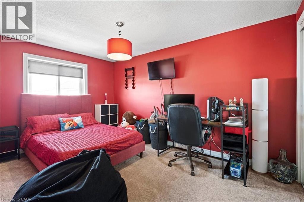 30 Heatherwood Place, Kitchener, Ontario  N2N 3P4 - Photo 28 - 40832922