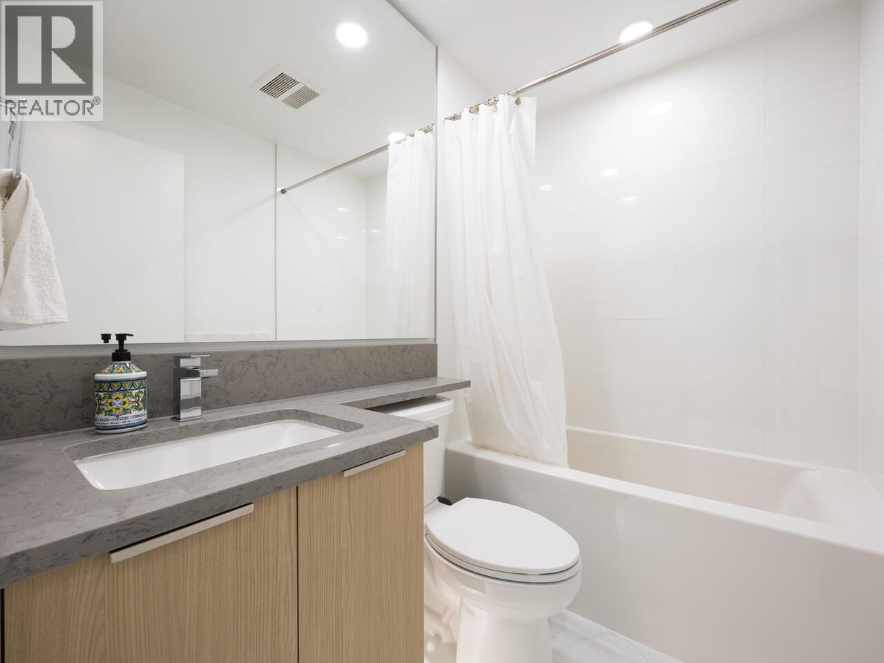 406 7799 17th Street, Burnaby, British Columbia  V3N 0J5 - Photo 14 - R3109641