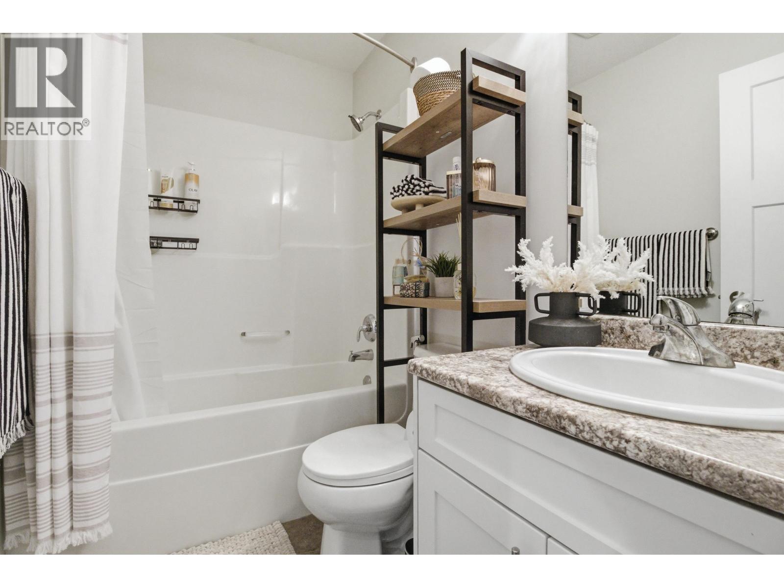 10923 105 Avenue, Fort St. John, British Columbia  V1J 0L2 - Photo 16 - R3124948