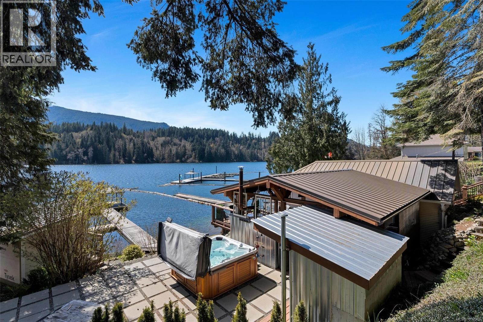8624 North Shore Rd, Lake Cowichan, British Columbia  V0R 2G0 - Photo 3 - 1037985