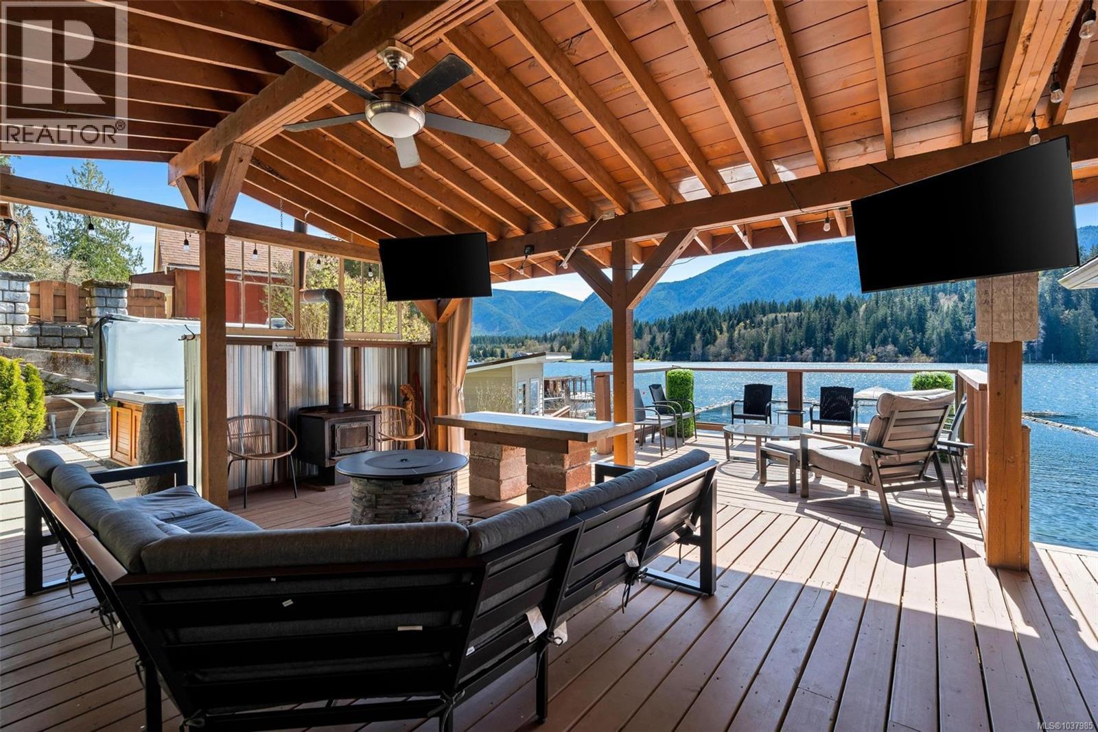 8624 North Shore Rd, Lake Cowichan, British Columbia  V0R 2G0 - Photo 7 - 1037985