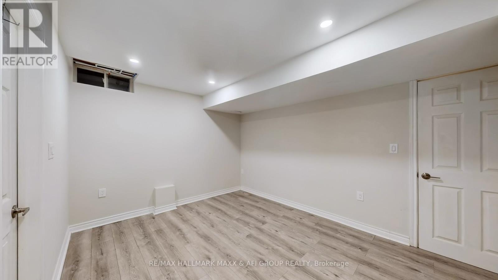 719 Shanahan Boulevard, Newmarket, Ontario  L3X 1P8 - Photo 39 - N13159564