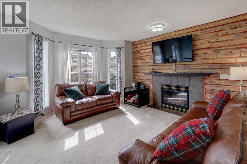 10 Hidden Ranch Hill Nw, Calgary, Alberta T3A 5X6 - Photo 3 - A2314205