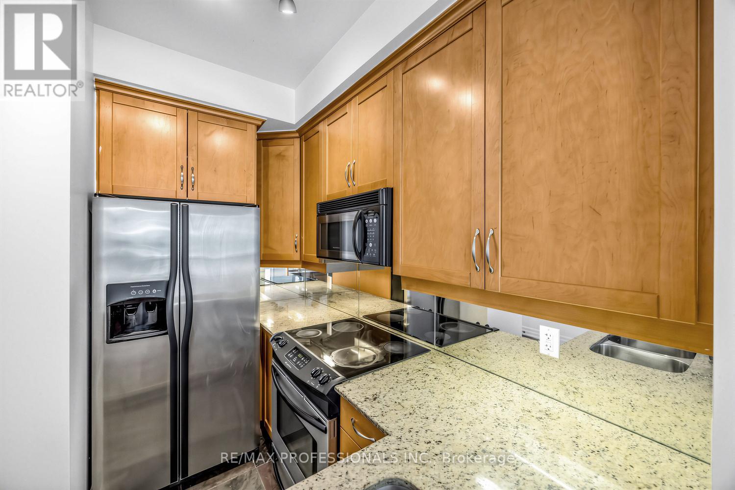 1202 - 2087 Lake Shore Boulevard W, Toronto, Ontario  M8V 4G3 - Photo 9 - W13120450