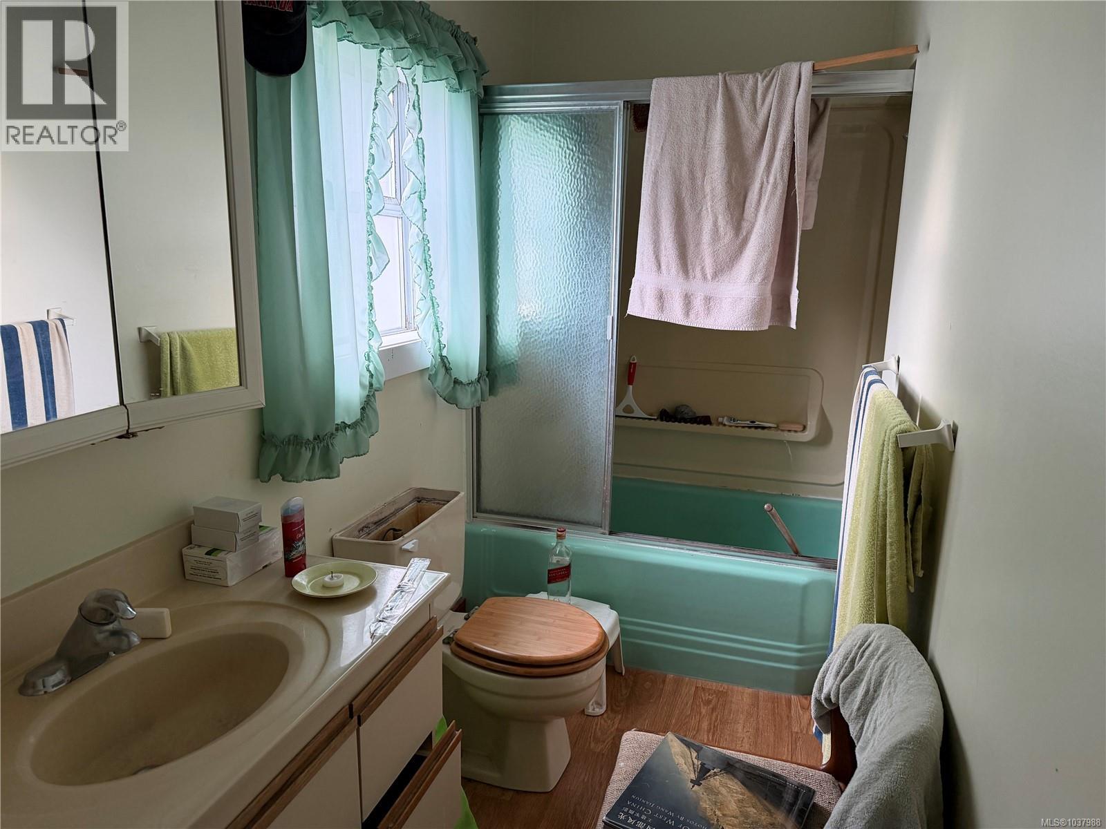 7385 Market St, Port Hardy, British Columbia  V0N 2P0 - Photo 12 - 1037988