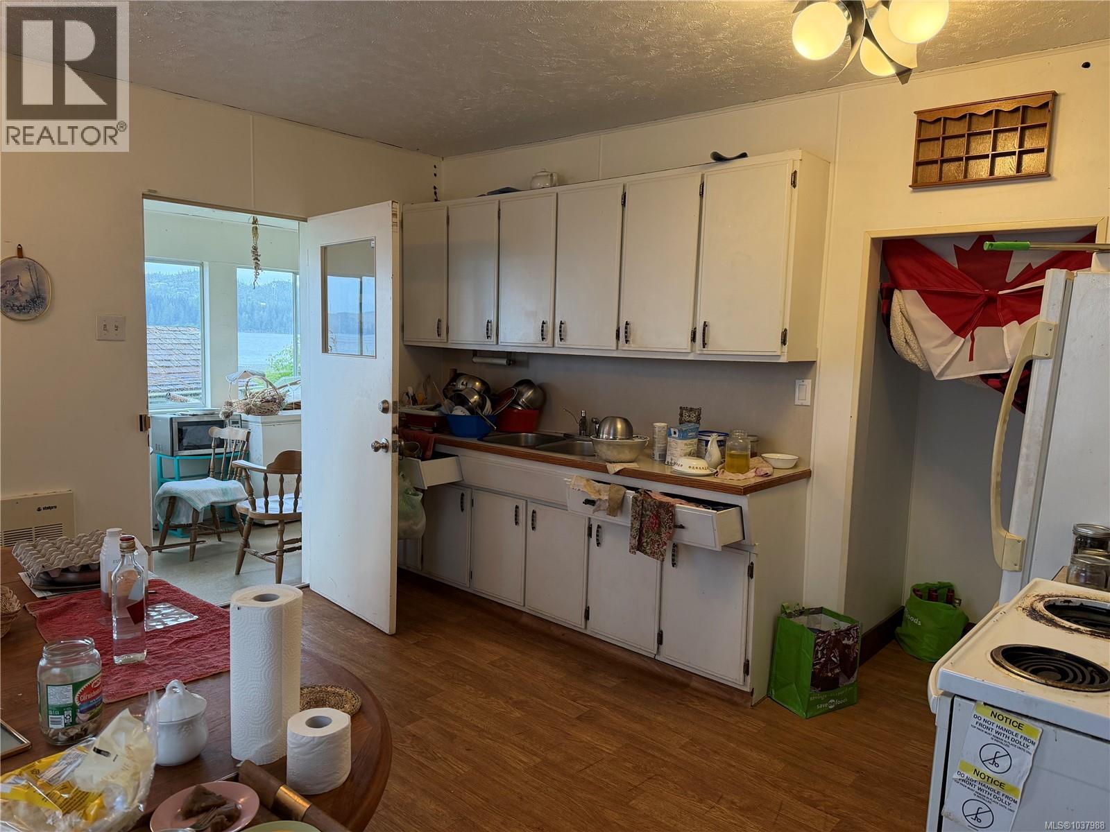 7385 Market St, Port Hardy, British Columbia  V0N 2P0 - Photo 6 - 1037988