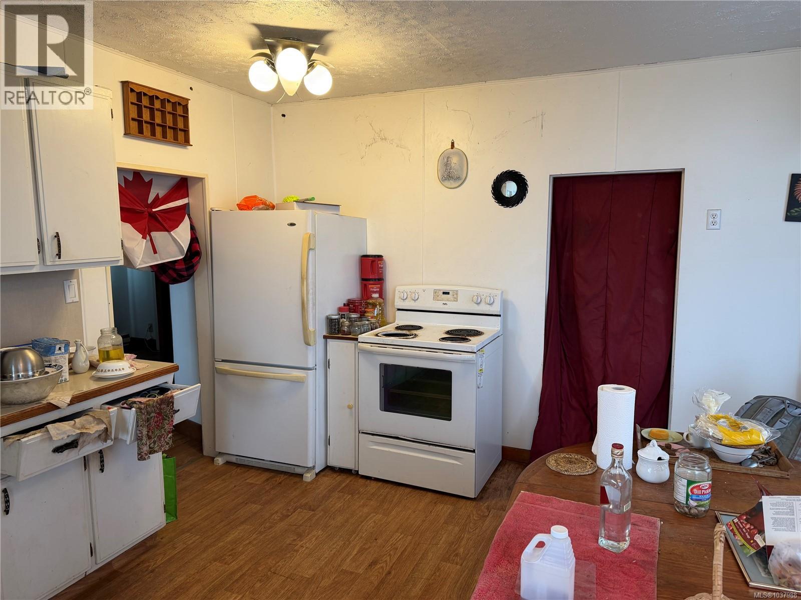 7385 Market St, Port Hardy, British Columbia  V0N 2P0 - Photo 8 - 1037988