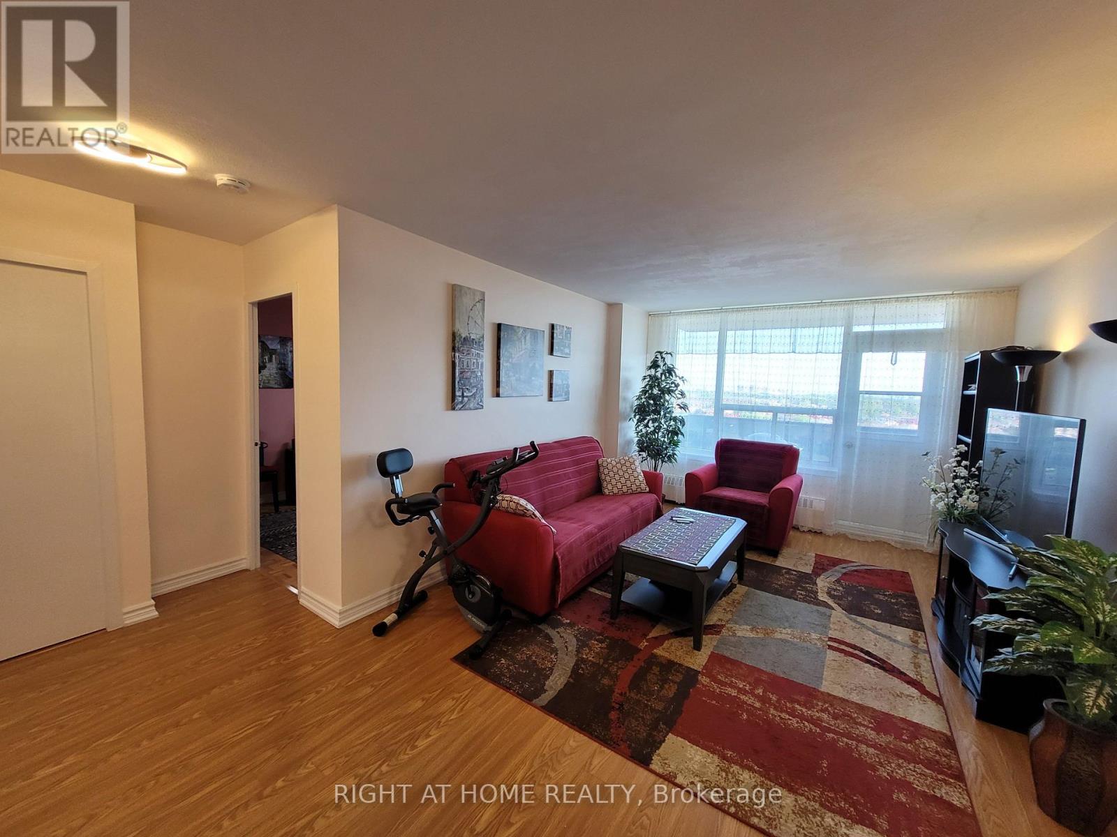 1001 - 235 Grandravine Drive, Toronto, Ontario  M3N 1J2 - Photo 10 - W13123594