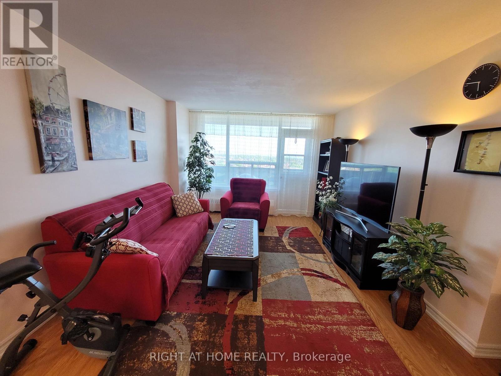 1001 - 235 Grandravine Drive, Toronto, Ontario  M3N 1J2 - Photo 11 - W13123594