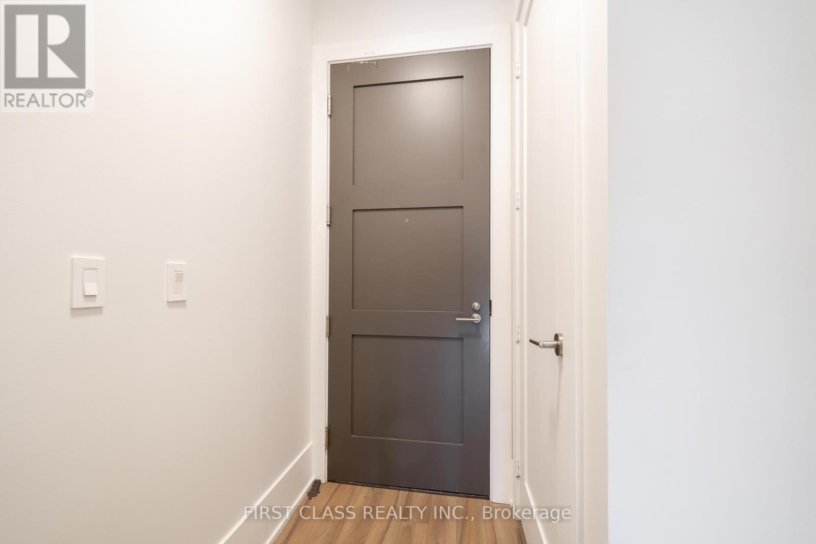 218 - 20 John Street, Toronto, Ontario  M5V 0G5 - Photo 3 - C13125094