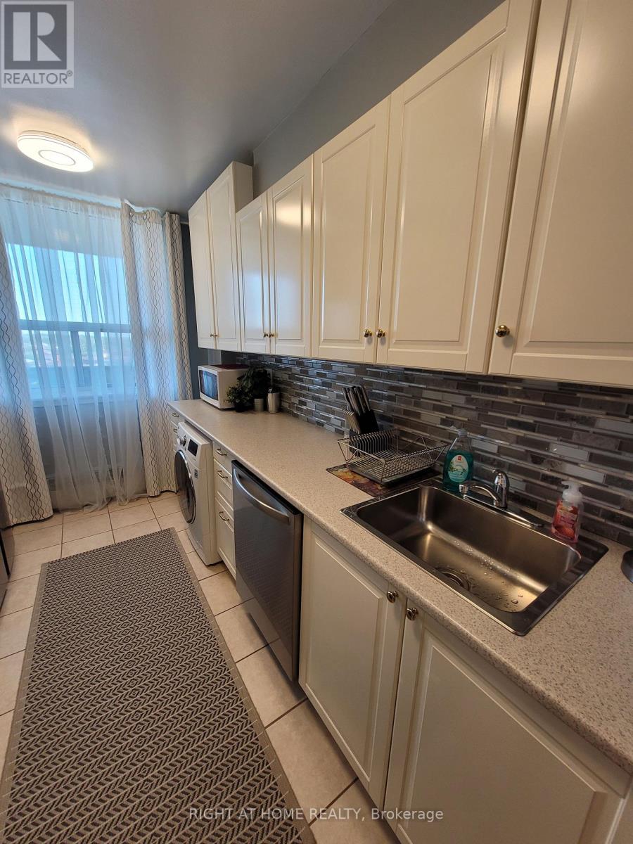 1001 - 235 Grandravine Drive, Toronto, Ontario  M3N 1J2 - Photo 17 - W13123594