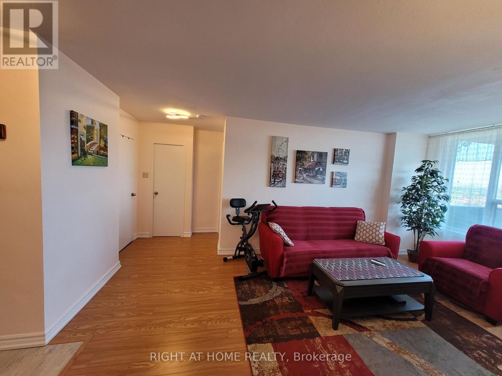 1001 - 235 Grandravine Drive, Toronto, Ontario  M3N 1J2 - Photo 9 - W13123594