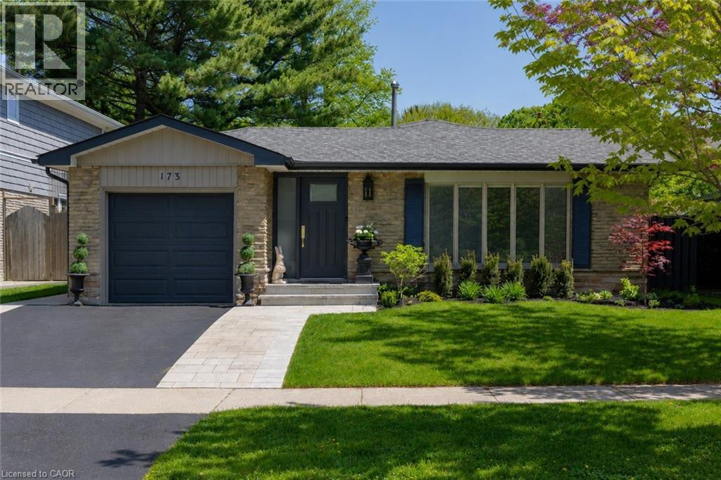 173 CHEBUCTO Drive, Oakville, Ontario