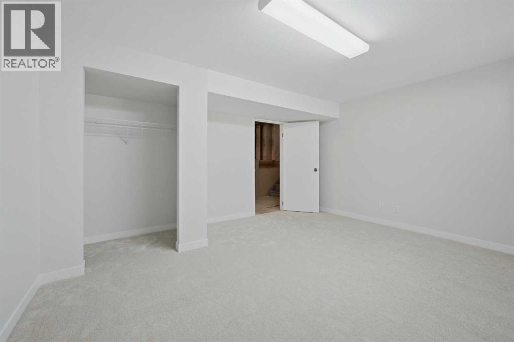 4 Woodstock Road Sw, Calgary, Alberta  T2W 5V8 - Photo 32 - A2312247