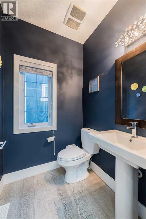 174 Aspen Vista Way Sw, Calgary, Alberta  T3H 0Y8 - Photo 17 - A2312375