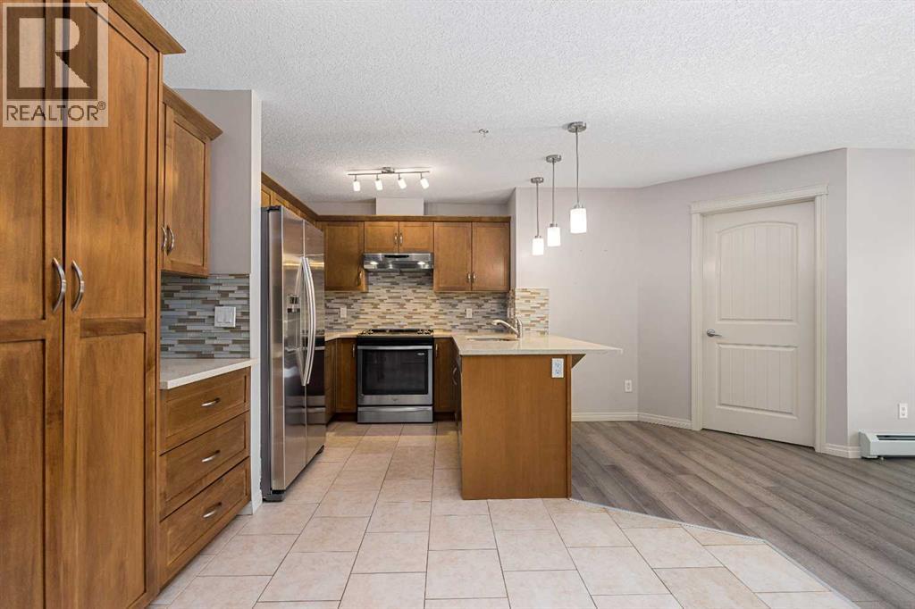 203, 102 Cranberry Park SE, Calgary, Alberta  T3M 1R2 - Photo 10 - A2291642