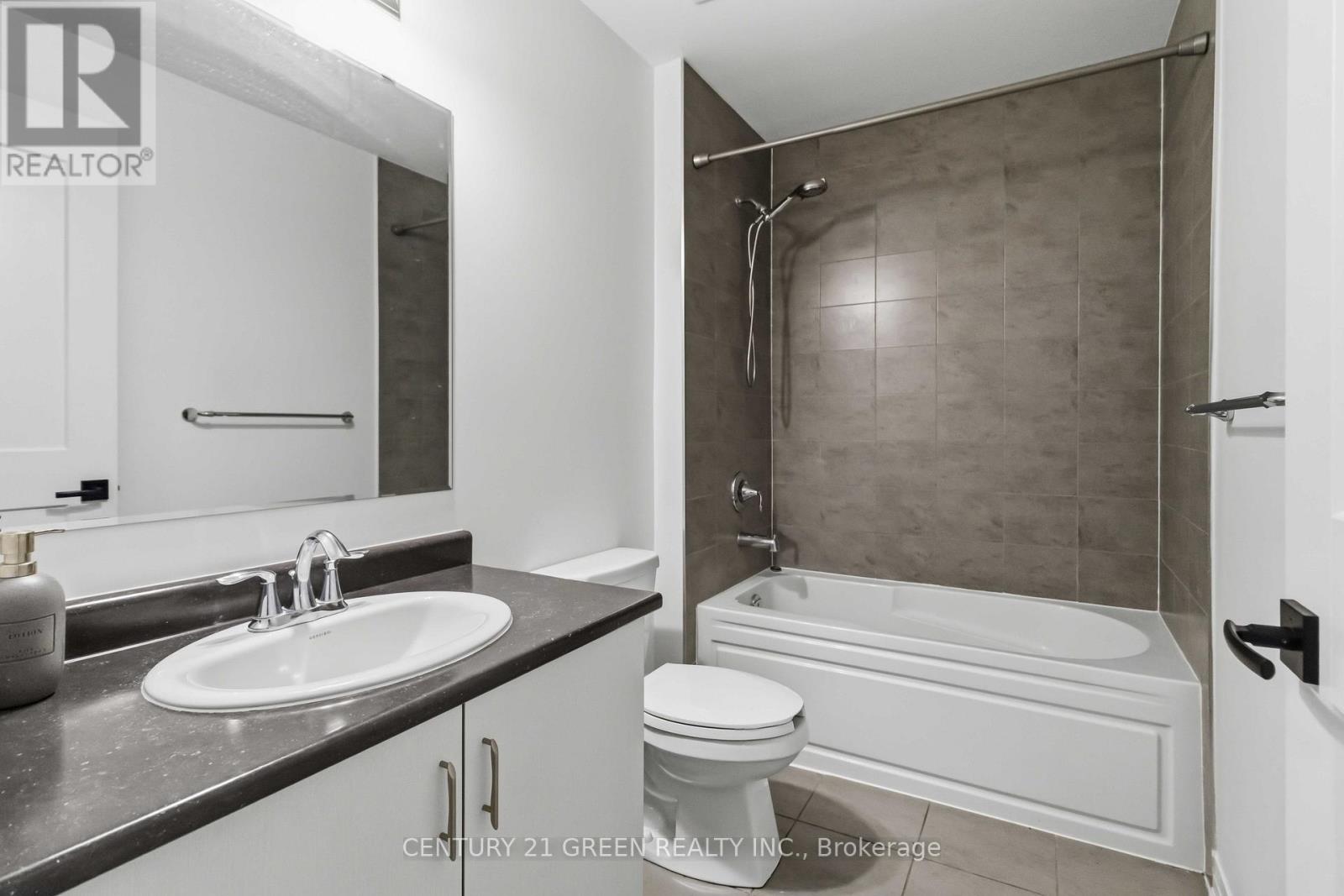 242 - 102 Grovewood Common Circle, Oakville, Ontario  L6H 0X2 - Photo 10 - W13162068