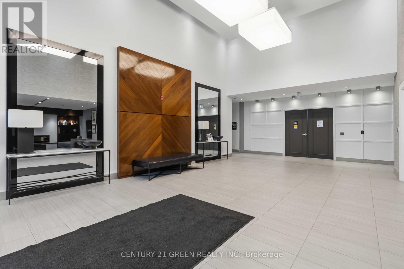 242 - 102 Grovewood Common Circle, Oakville, Ontario  L6H 0X2 - Photo 4 - W13162068