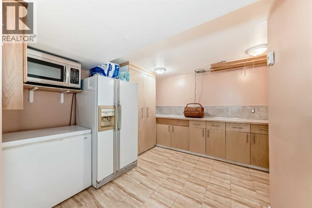 4039 5 Avenue SW, Calgary, Alberta  T3C 0C2 - Photo 32 - A2309500