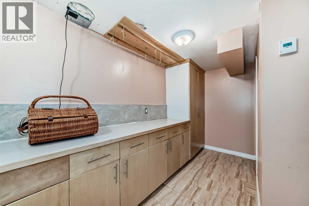 4039 5 Avenue SW, Calgary, Alberta  T3C 0C2 - Photo 34 - A2309500