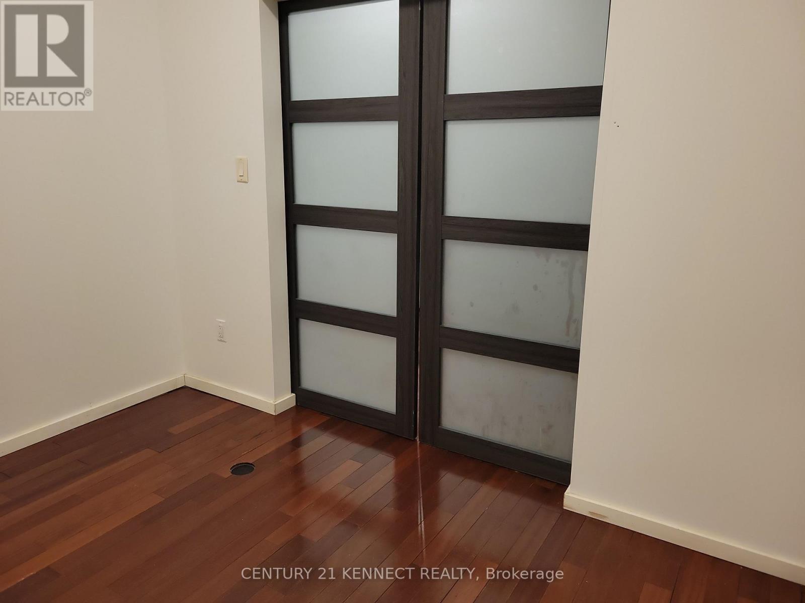 2nd Rear - 181 Augusta Avenue, Toronto, Ontario  M5T 2L4 - Photo 11 - C12925844