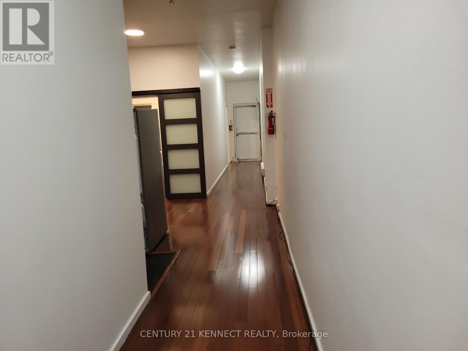 2nd Rear - 181 Augusta Avenue, Toronto, Ontario  M5T 2L4 - Photo 7 - C12925844