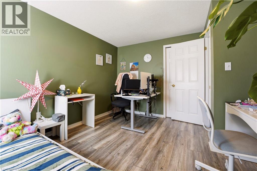 541 Wild Iris Avenue, Waterloo, Ontario  N2V 2W4 - Photo 13 - 40830743