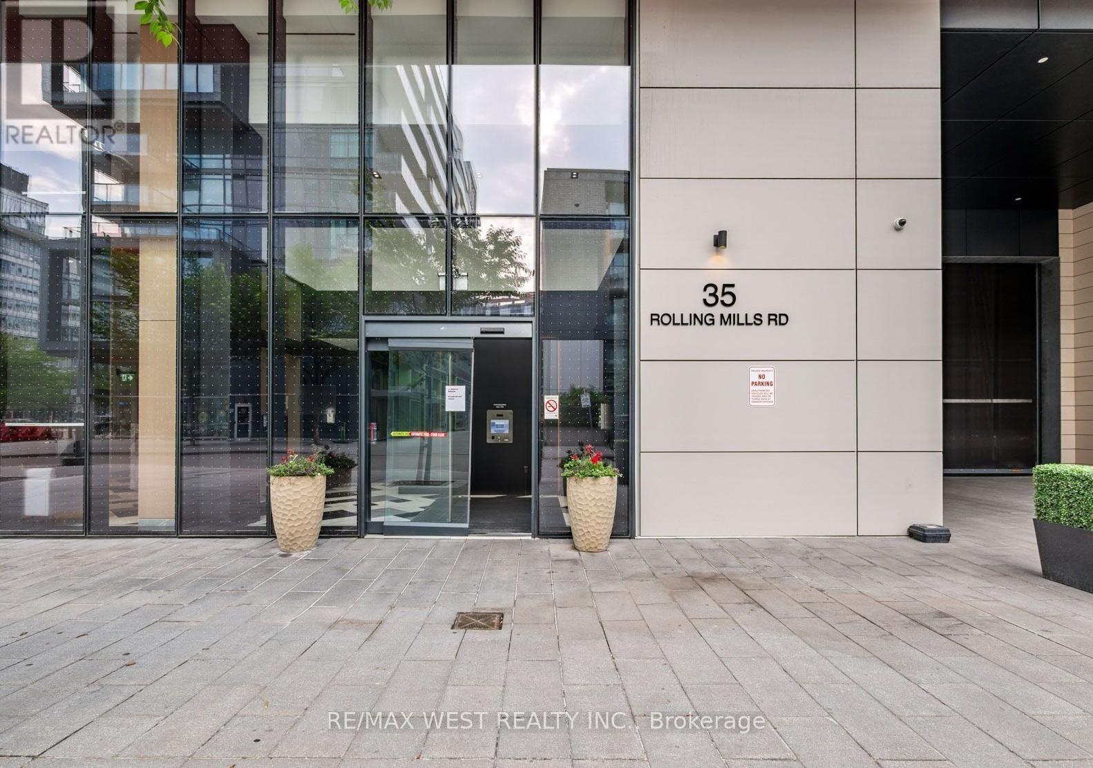 502 - 35 ROLLING MILLS ROAD, Toronto, Ontario