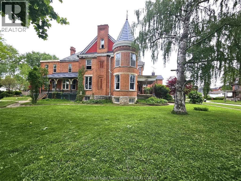 146 Park Street, Chatham, Ontario  N7M 3R6 - Photo 2 - 26011919